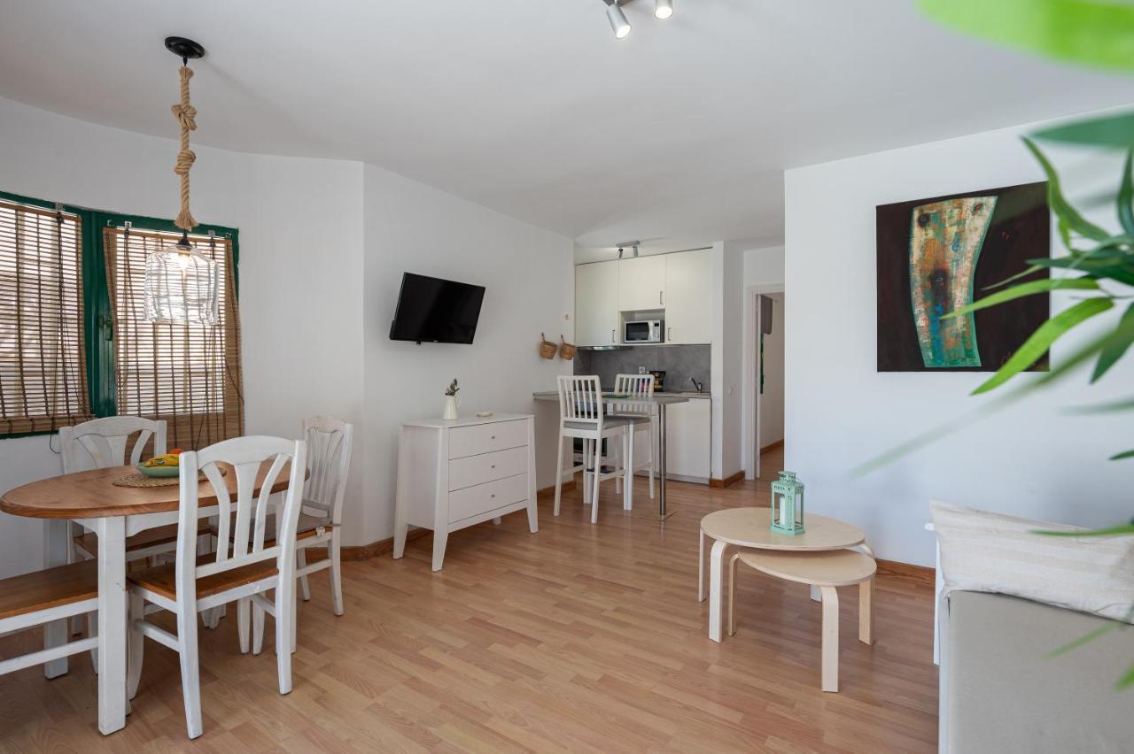 Homeforguest Apartment With Pool And Terrace 1 Min From The Beach Corralejo Esterno foto